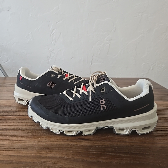 LoeweOn Cloudventure Version 1 size M8 - Picture 1 of 16